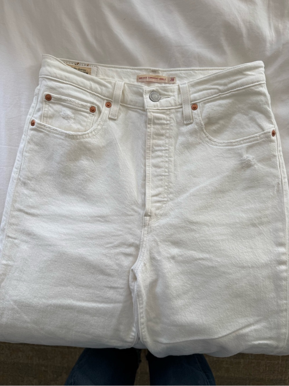 Levi's Ribcage Straight Ankle (size 28)